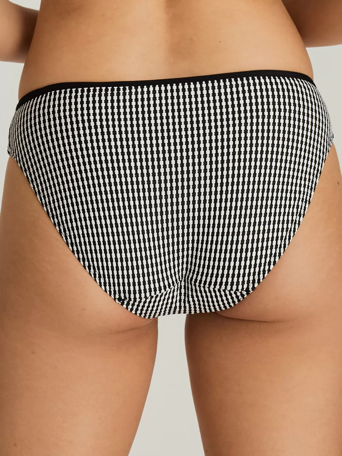 Biały, czarny Kostium kąpielowy PrimaDonna Atlas 4006711 - zdjęcie 6