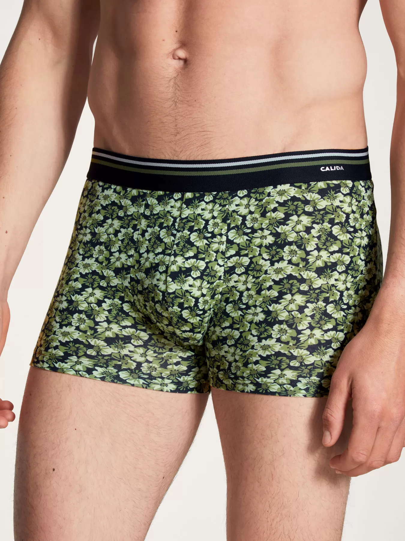 Czarny, zielony Bokserki męskie Calida Cotton Code Design 26684 - zdjęcie 1