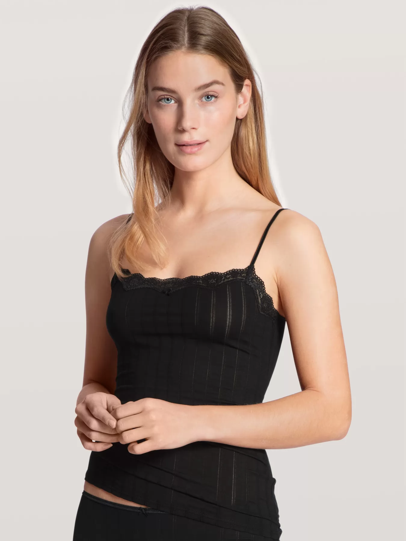 Czarny Koszulka damska Calida Etude Toujours 10092 - zdjęcie 1