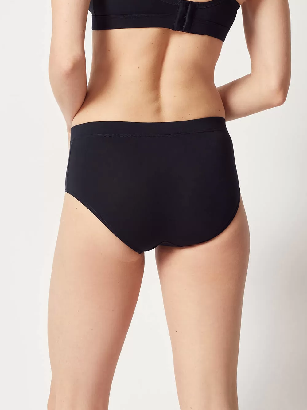 Czarny Figi damskie Huber Soft Modal 016040 - zdjęcie 2