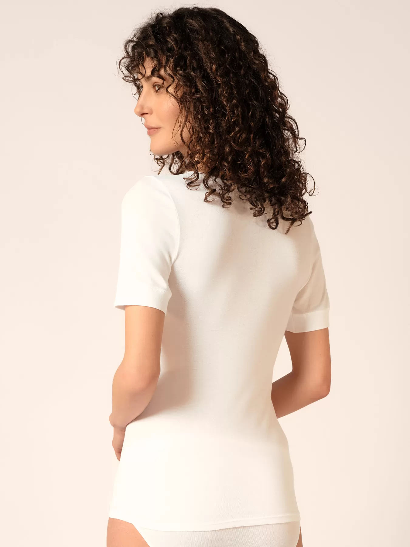 Biały Koszulka damska Huber Cotton Embroidery 015030 - zdjęcie 2