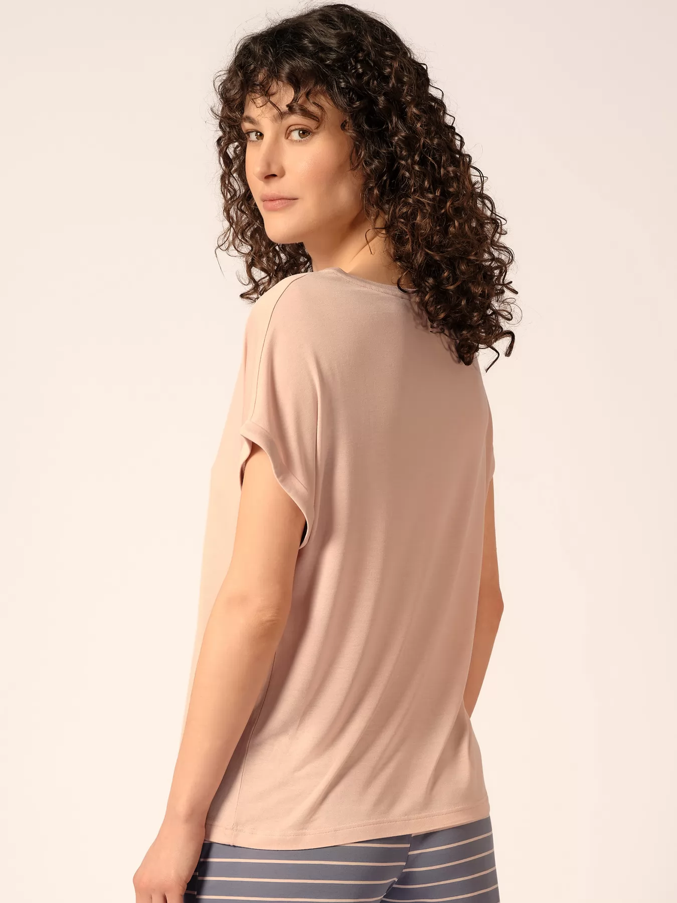 Pudrowy róż Koszulka damska Huber Basic Selection 019004 - zdjęcie 2