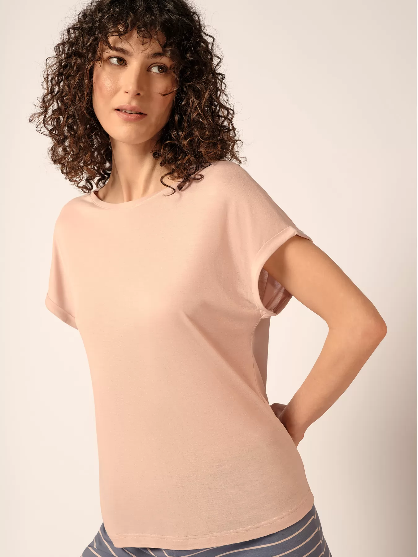 Pudrowy róż Koszulka damska Huber Basic Selection 019004 - zdjęcie 3