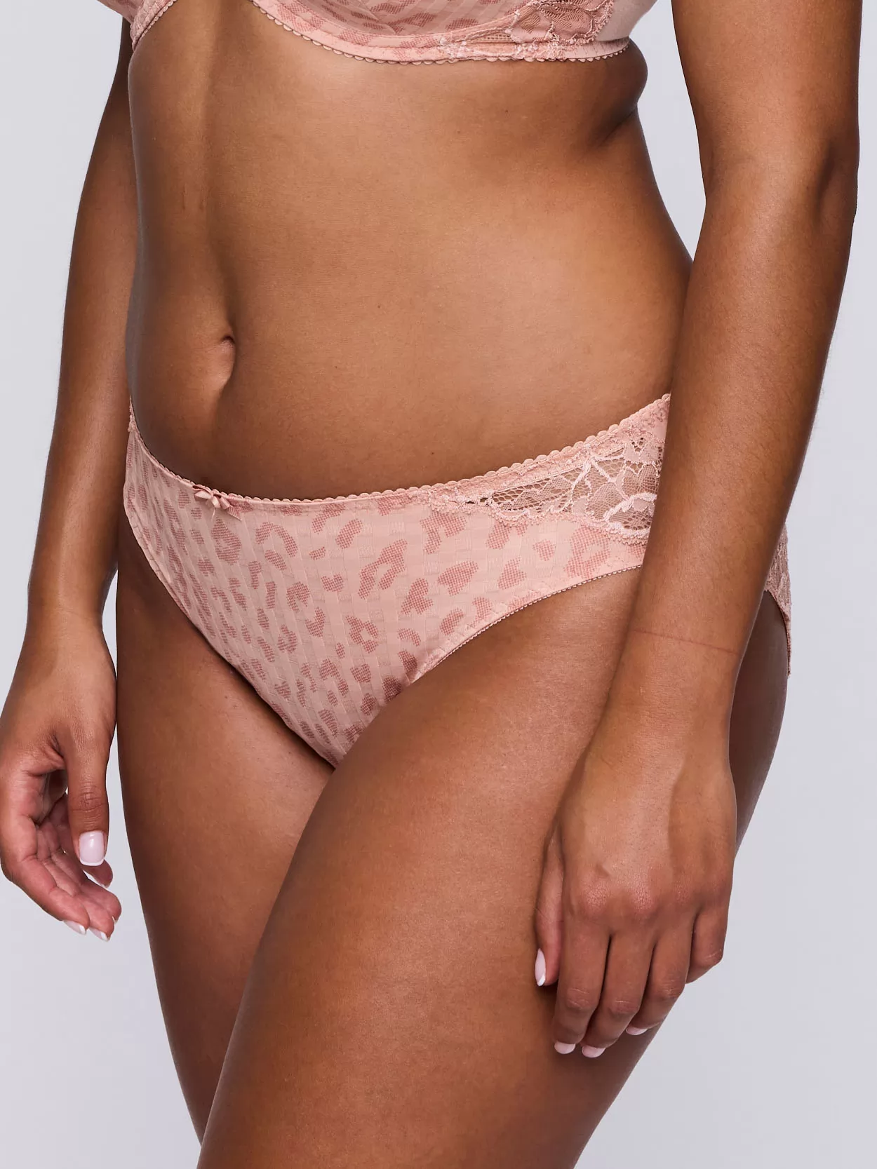 Pudrowy róż Figi PrimaDonna Madison 562125 - zdjęcie 3