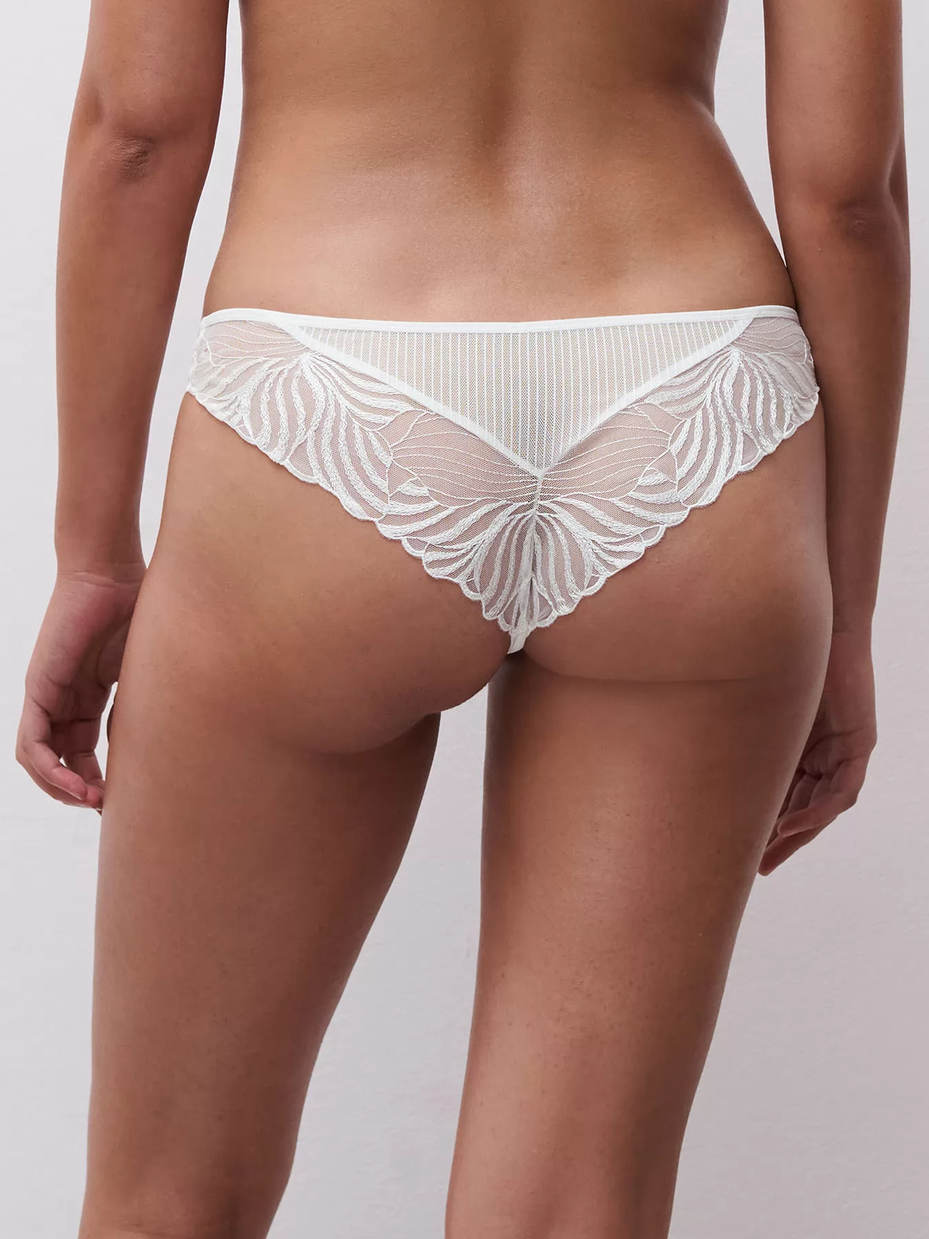 Kremowy Figi Chantelle Legend C15YG0 - zdjęcie 2