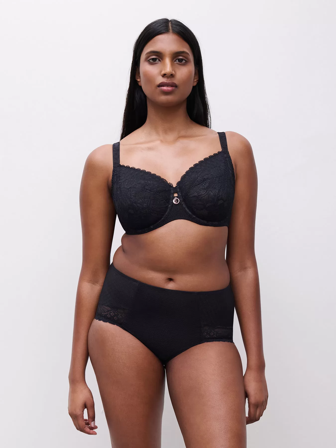 Czarny Biustonosz Chantelle Sublime C19WMU - zdjęcie 4